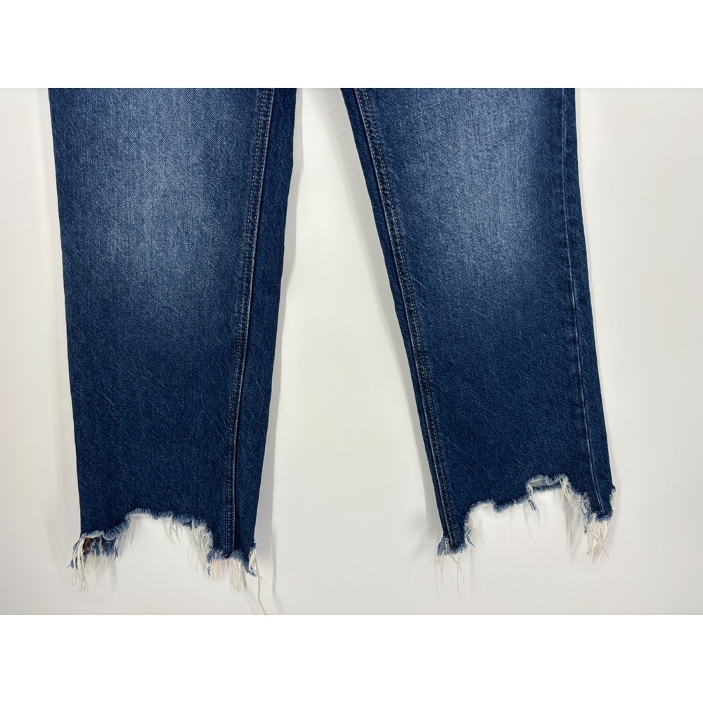 We The Free People Jeans Womens 26 Blue Cropped Destroyed Hem Mid Rise Straight - Picture 4 of 9